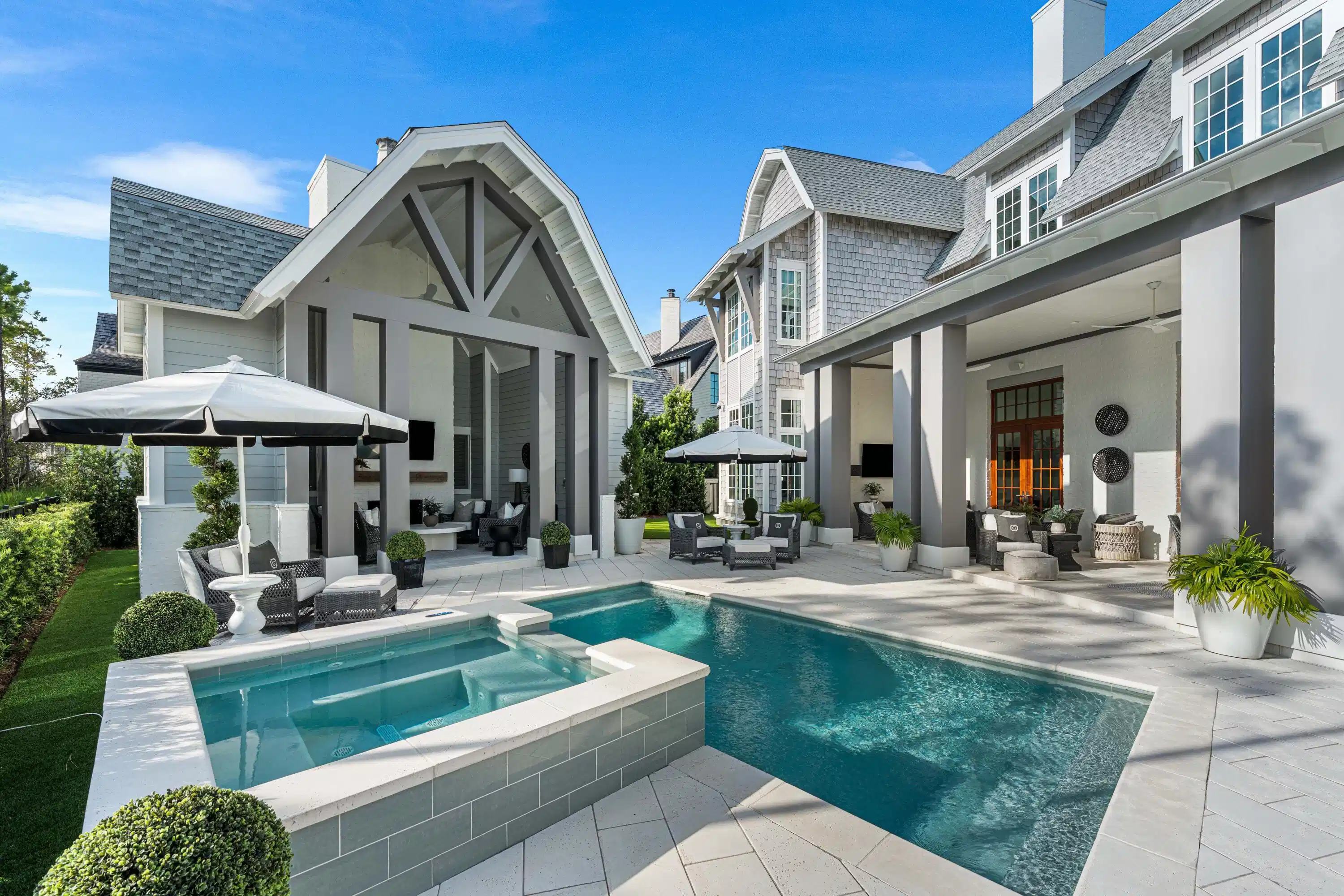 Image 1: Back Yard