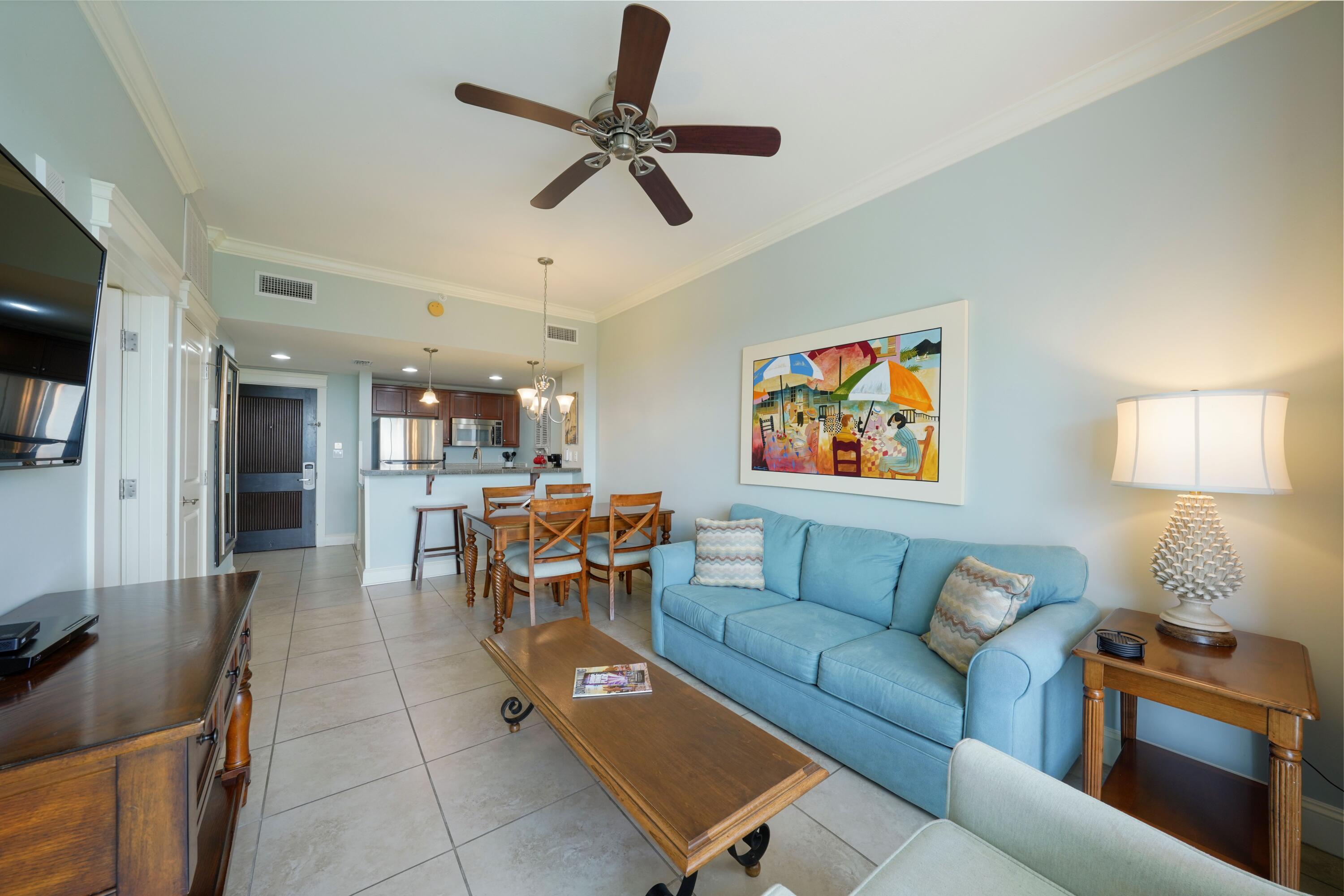 Image 2: Living area full