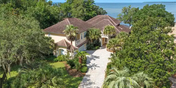 923 Lido Circle