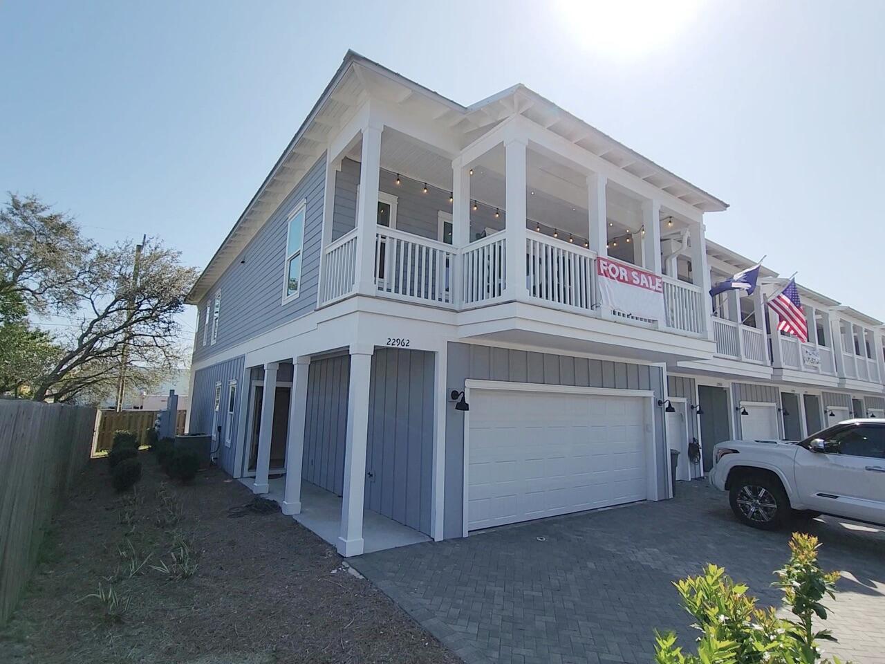 Image 3: Front1