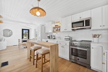 102 2nd Street