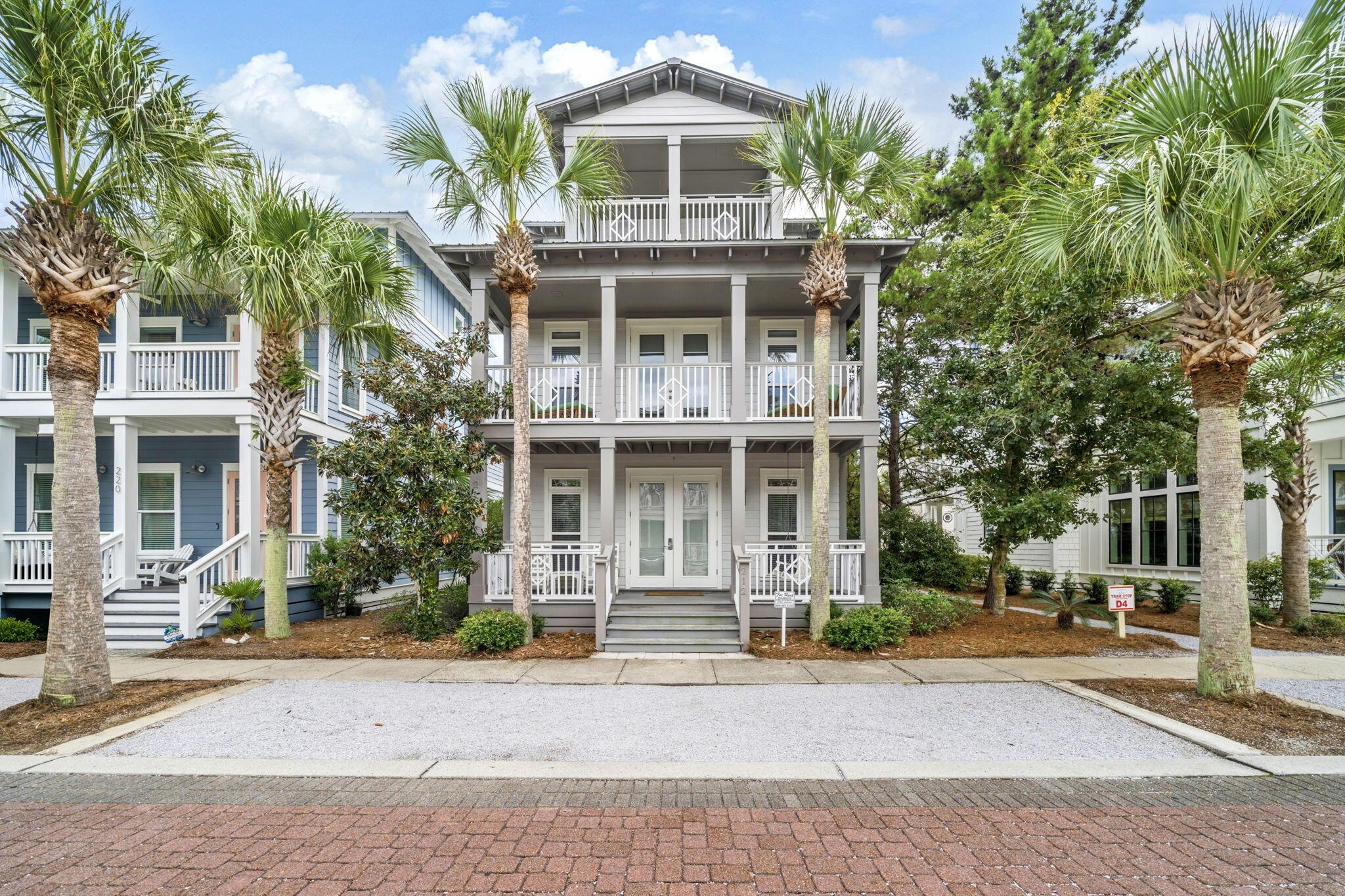 Image 3: Front Entrance