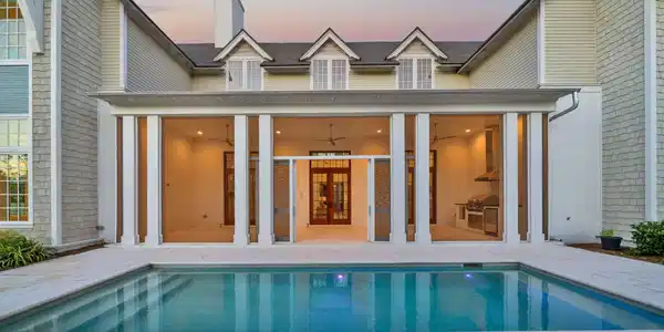 Image 4: Porch and Pool House