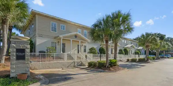 104 Sandtrap Road