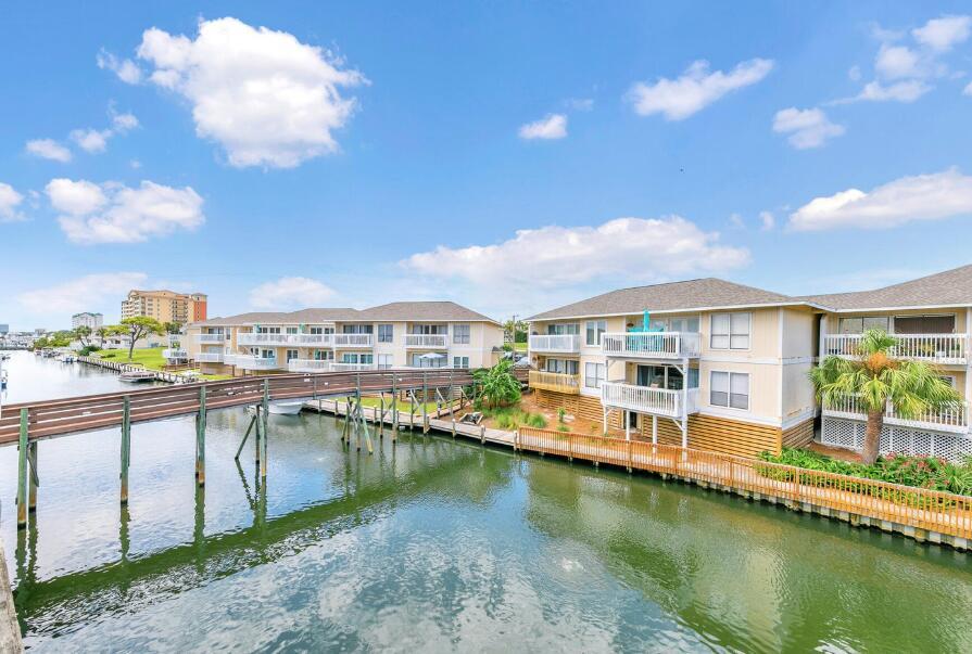 Image 3: Canal View -