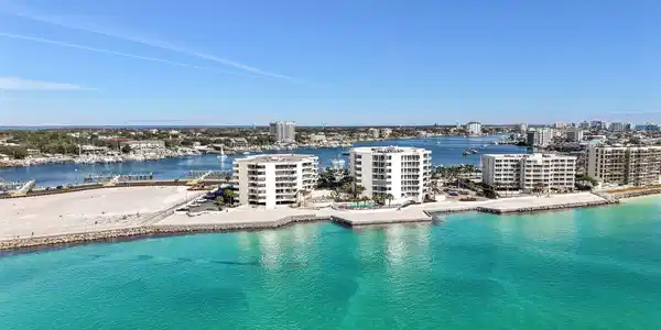 100 Gulf Shore Drive