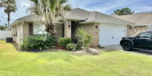 105 Secret Harbor Drive