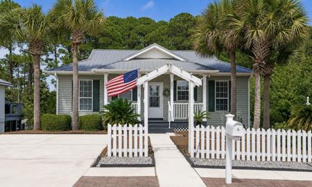 84 Tradewinds Drive