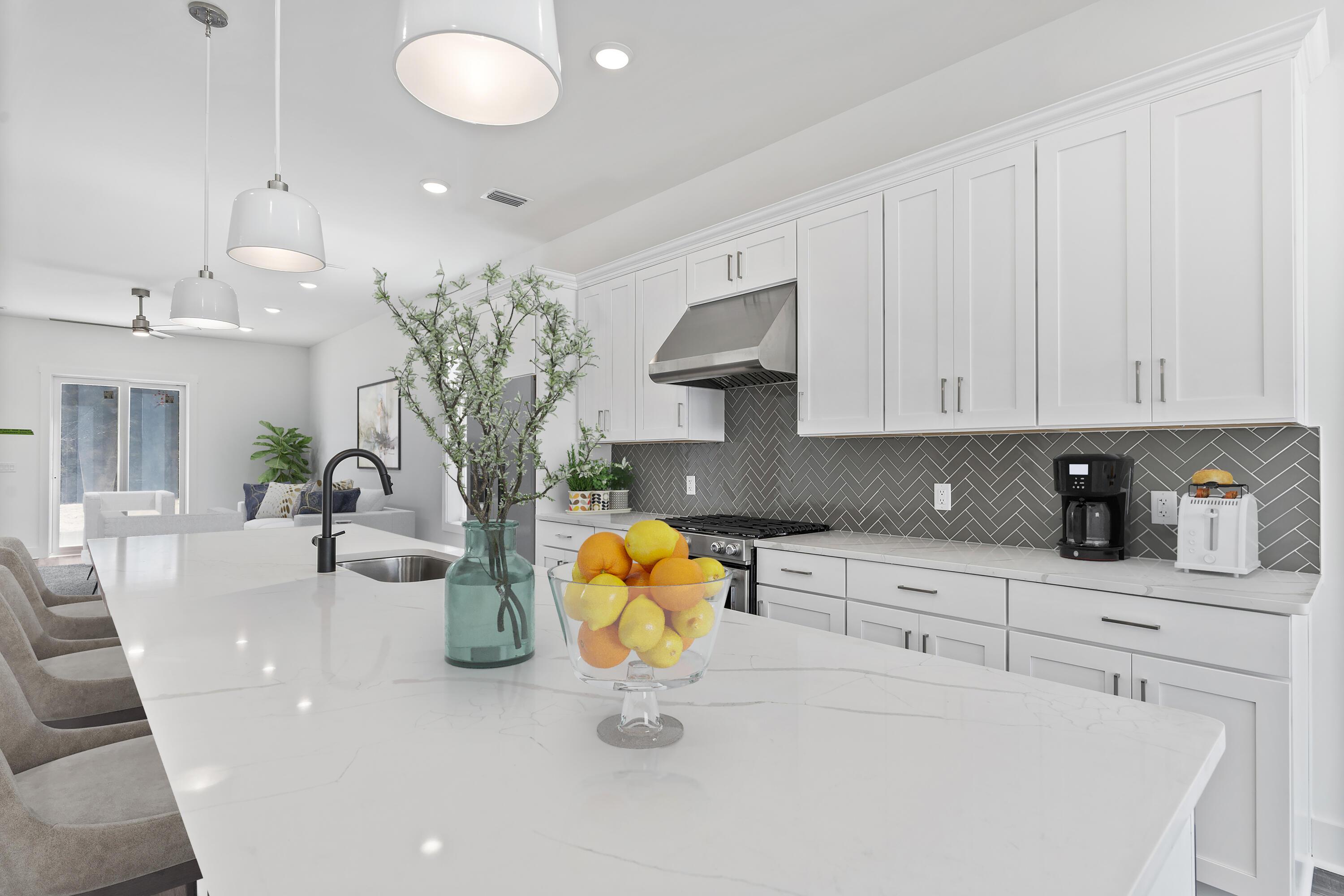 Image 3: Kitchen