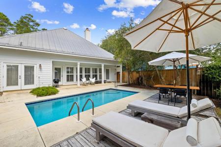 166 Clareon Drive