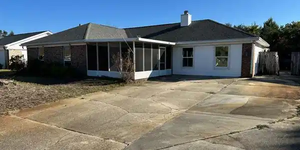 Image 2: Front of home
