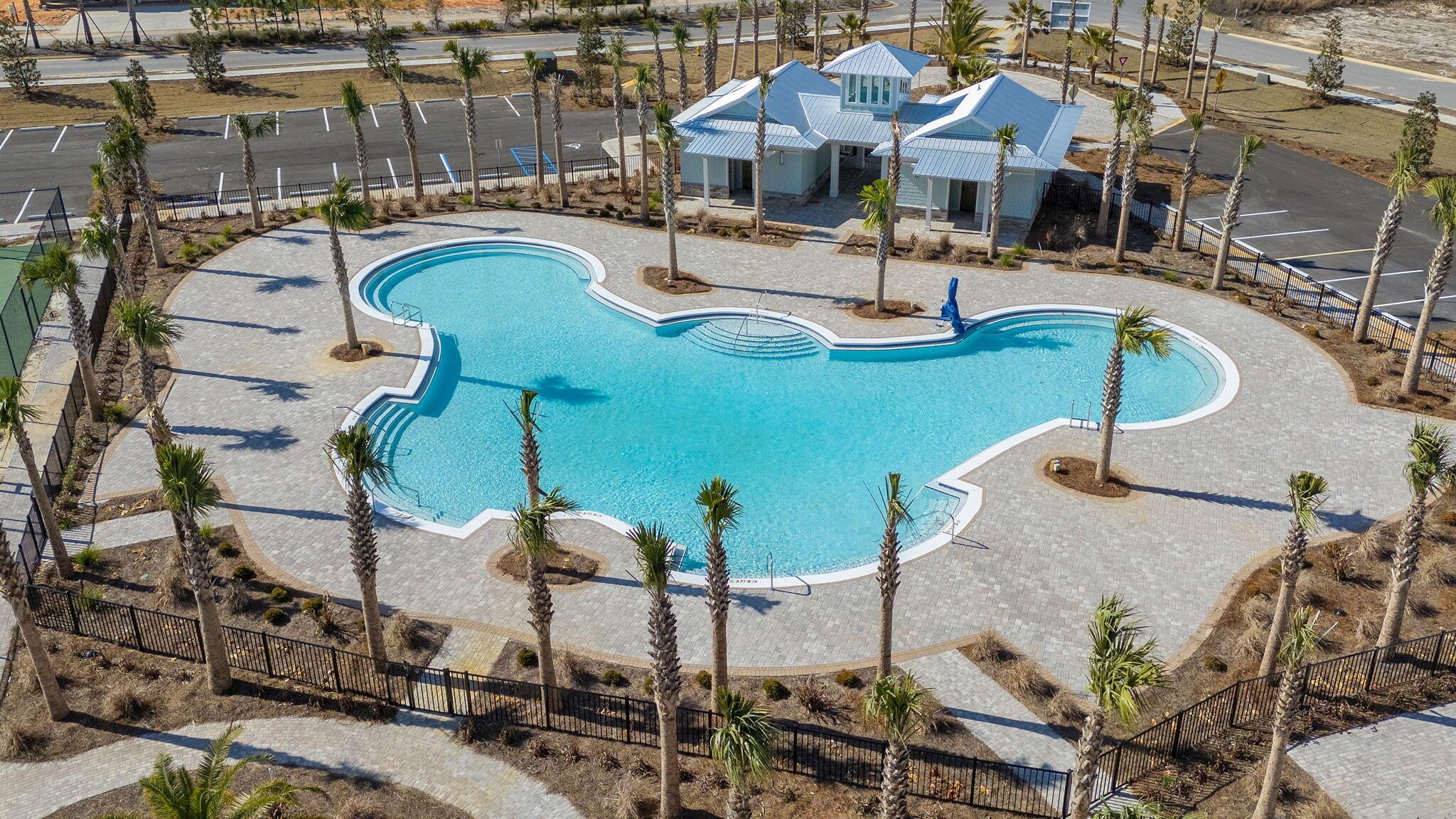 Image 3: 28-web-or-mls-AmenityCenterDrone(2)-8