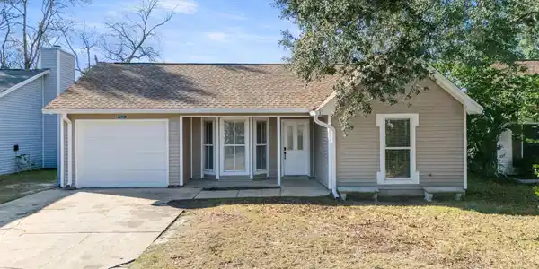 3022 Blue Pine Lane