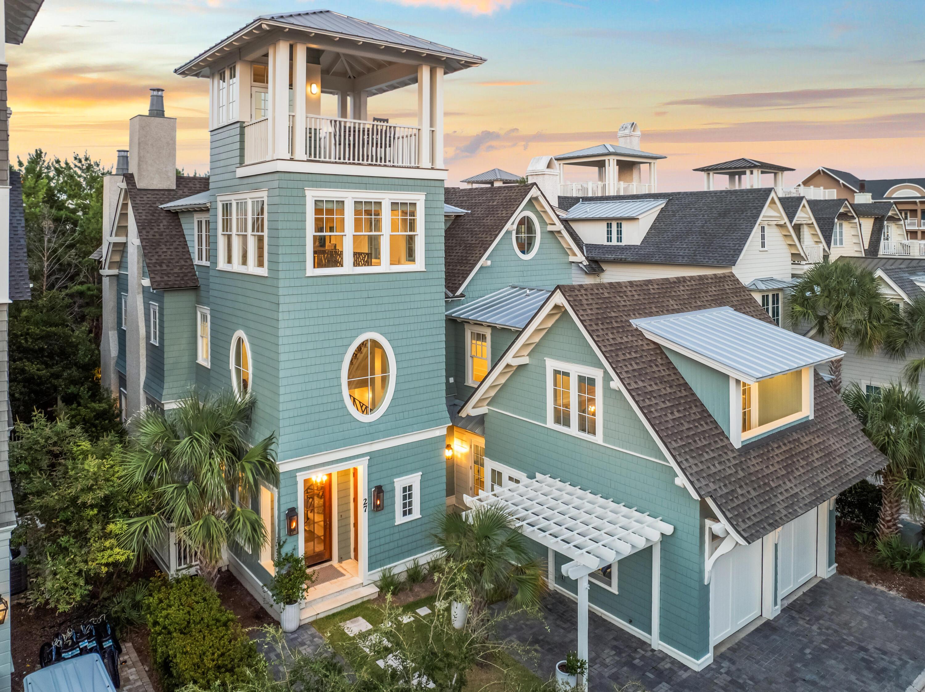 Image 2: 27 Compass Rose Way