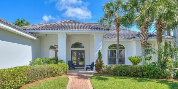 4779 Bonaire Cay