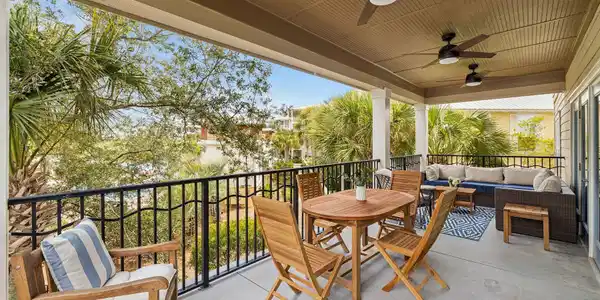 80 W Seacrest Beach Boulevard