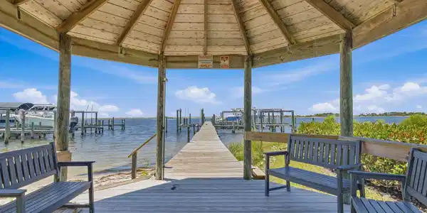Image 4: Neighborhood Dock