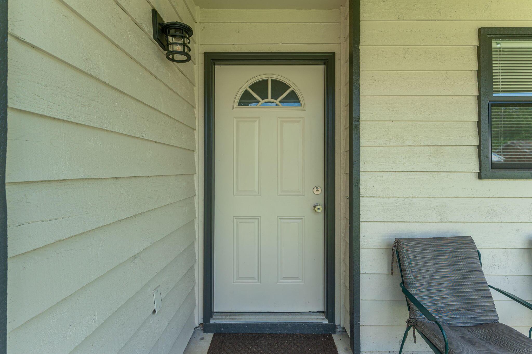 Image 4: 4-web-or-mls-2003-woodfern-path