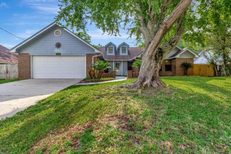 1013 Quail Hollow Drive