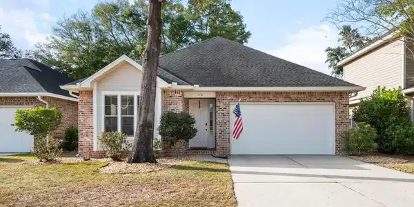 116 Arrowhead Way