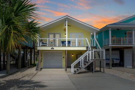 1423 Bahia Drive