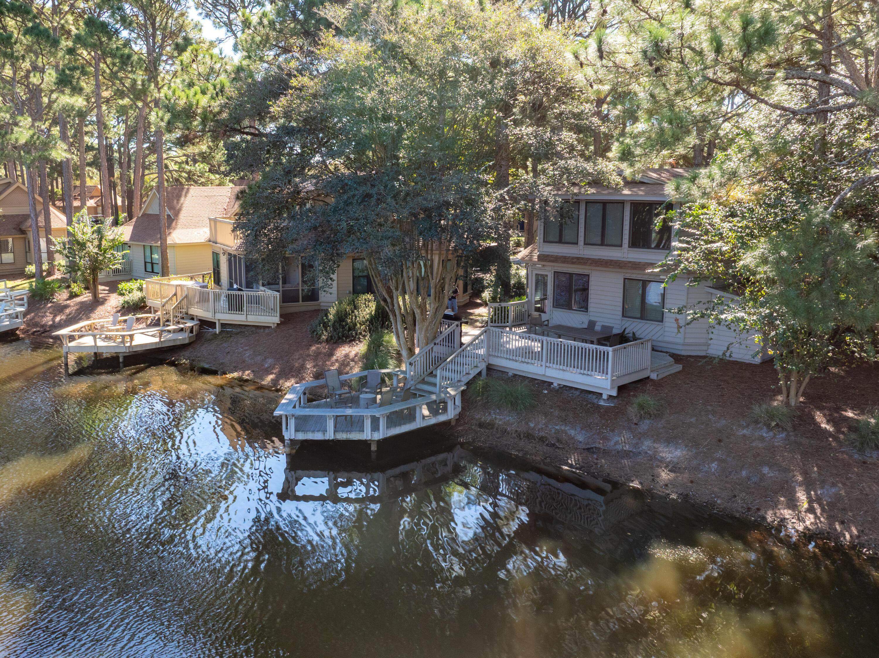Image 2: Back Exterior