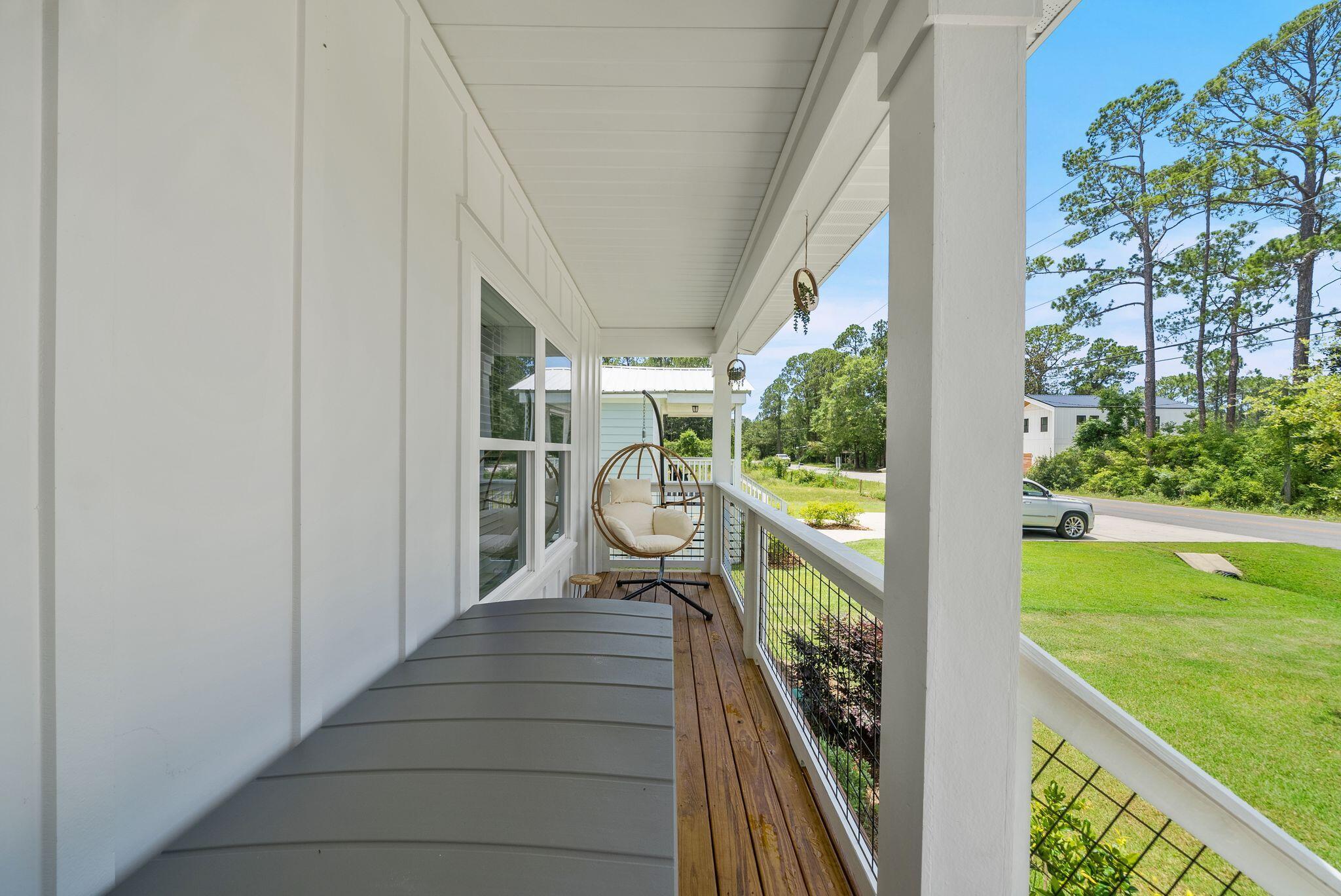 Image 3: Covered Patio