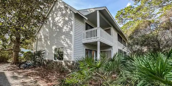 111 Cassine Garden Circle