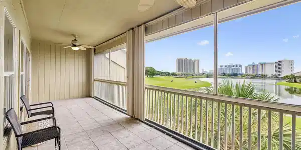825 Seascape Drive
