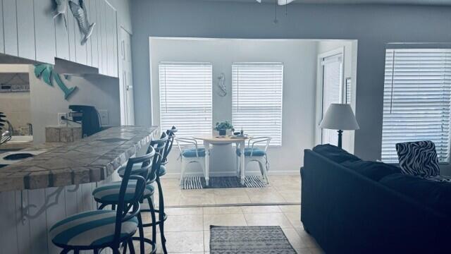 Image 4: Dining Area