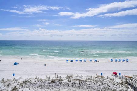 670 Nautilus Court