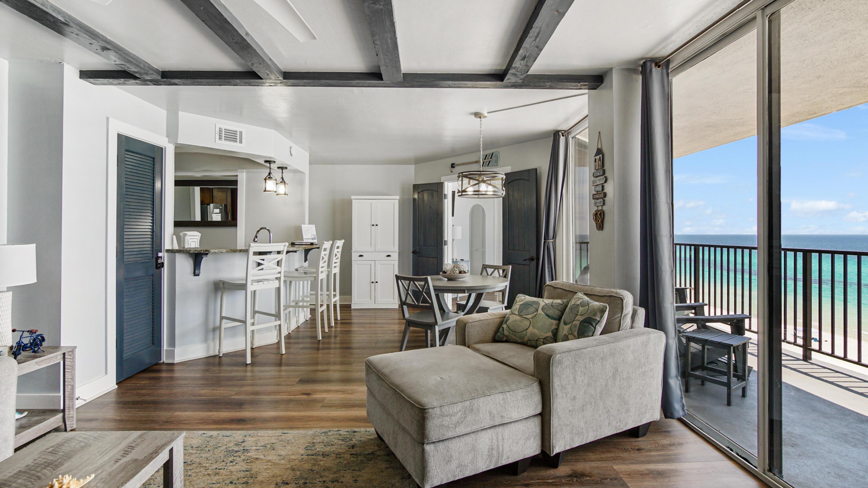 Image 4: Open Living Space