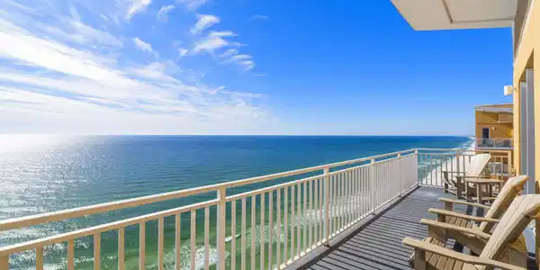 Image 2: Balcony Gulf Views