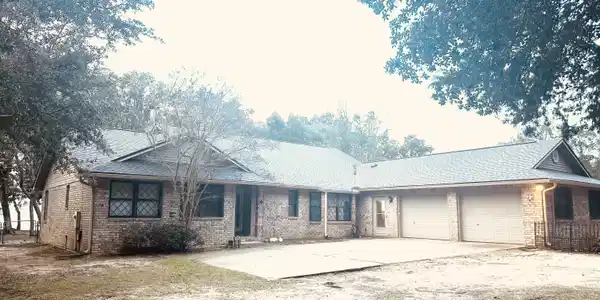4978 Hickory Shores Boulevard