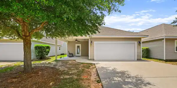 Image 2: 30-web-or-mls-PANHANDLE - 253 NELLY ST -