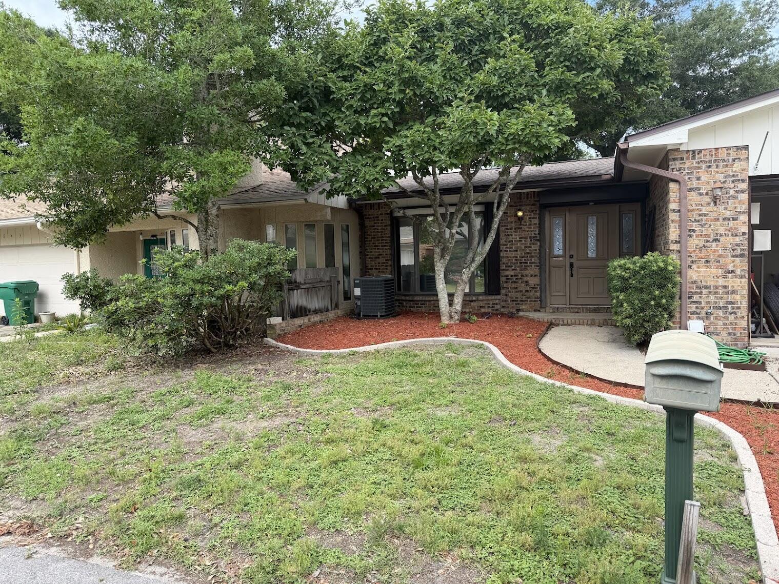 Image 2: Yard