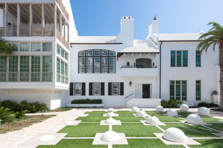 32 Kings Castle Court