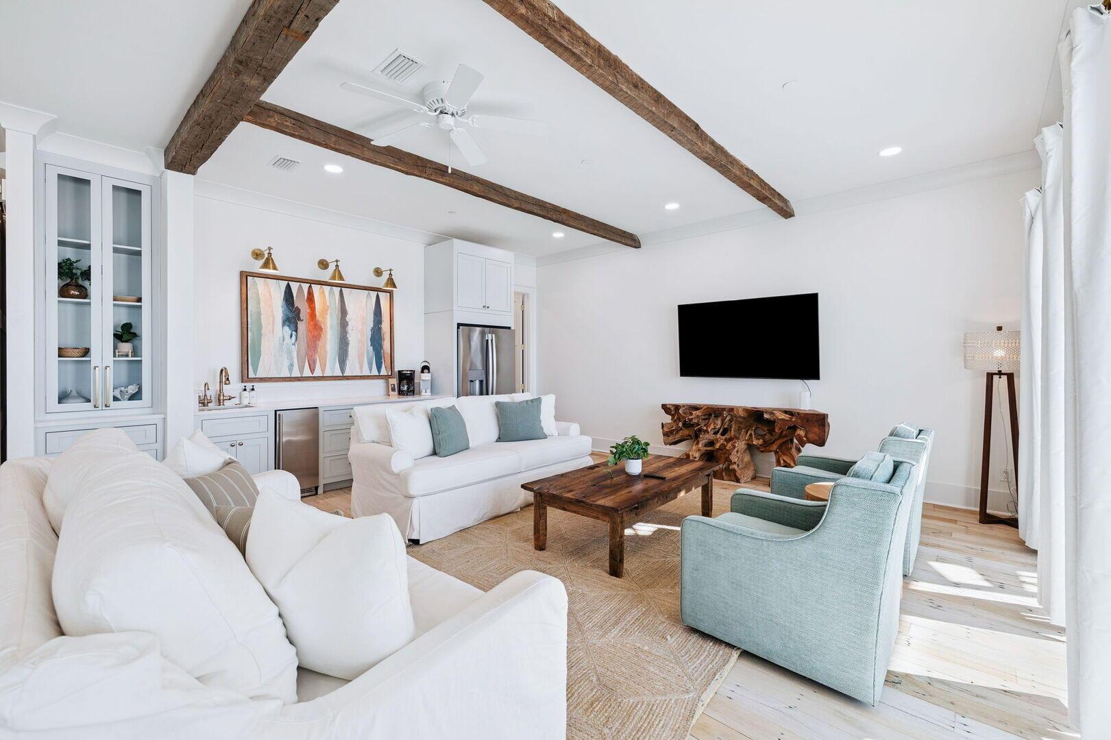 Image 3: 1st Floor Living Area