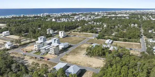 Image 3: Aerial of Community