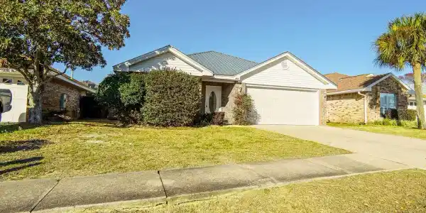 4641 Sunsail Circle