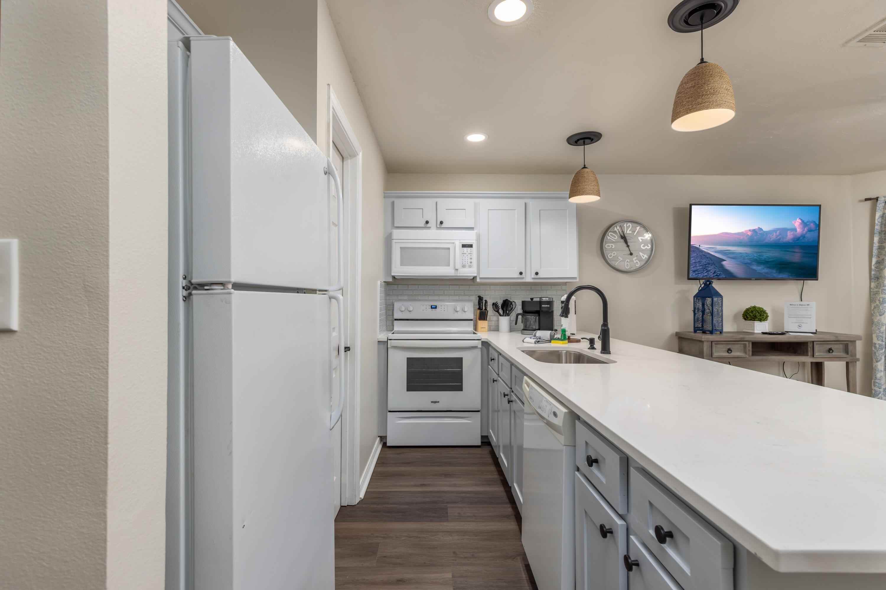 Image 3: 2830 Scenic Gulf Dr Unit 221-3