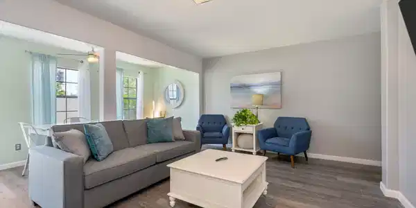 Image 3: 4-web-or-mls-4000-gulf-terrace-dr-193