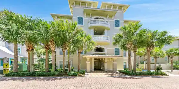 36 W Seacrest Beach Boulevard