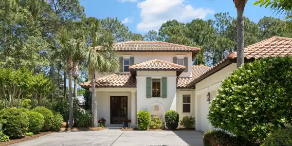 2512 Vineyard Lane