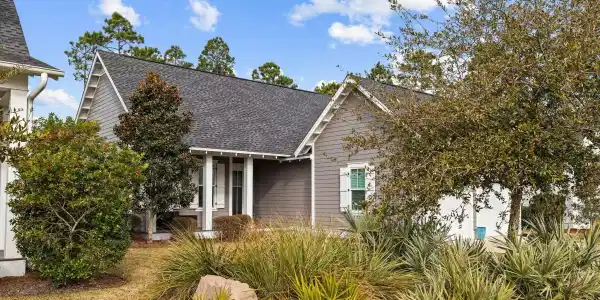 121 Firefly Way