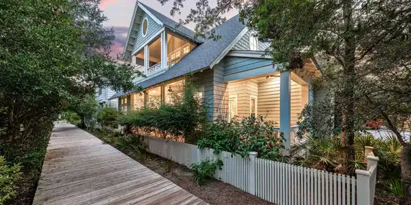 34 N Watch Tower Lane