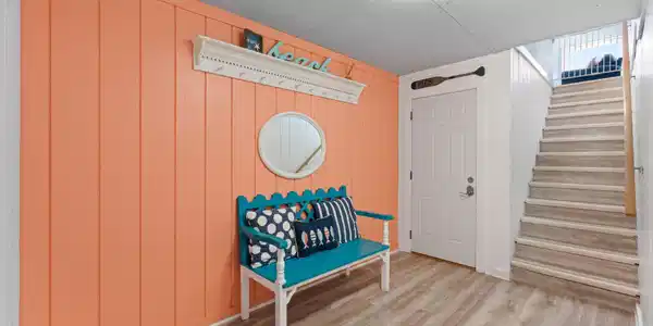Image 3: Entry Way
