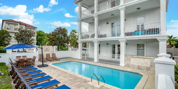 128 Sarasota Street