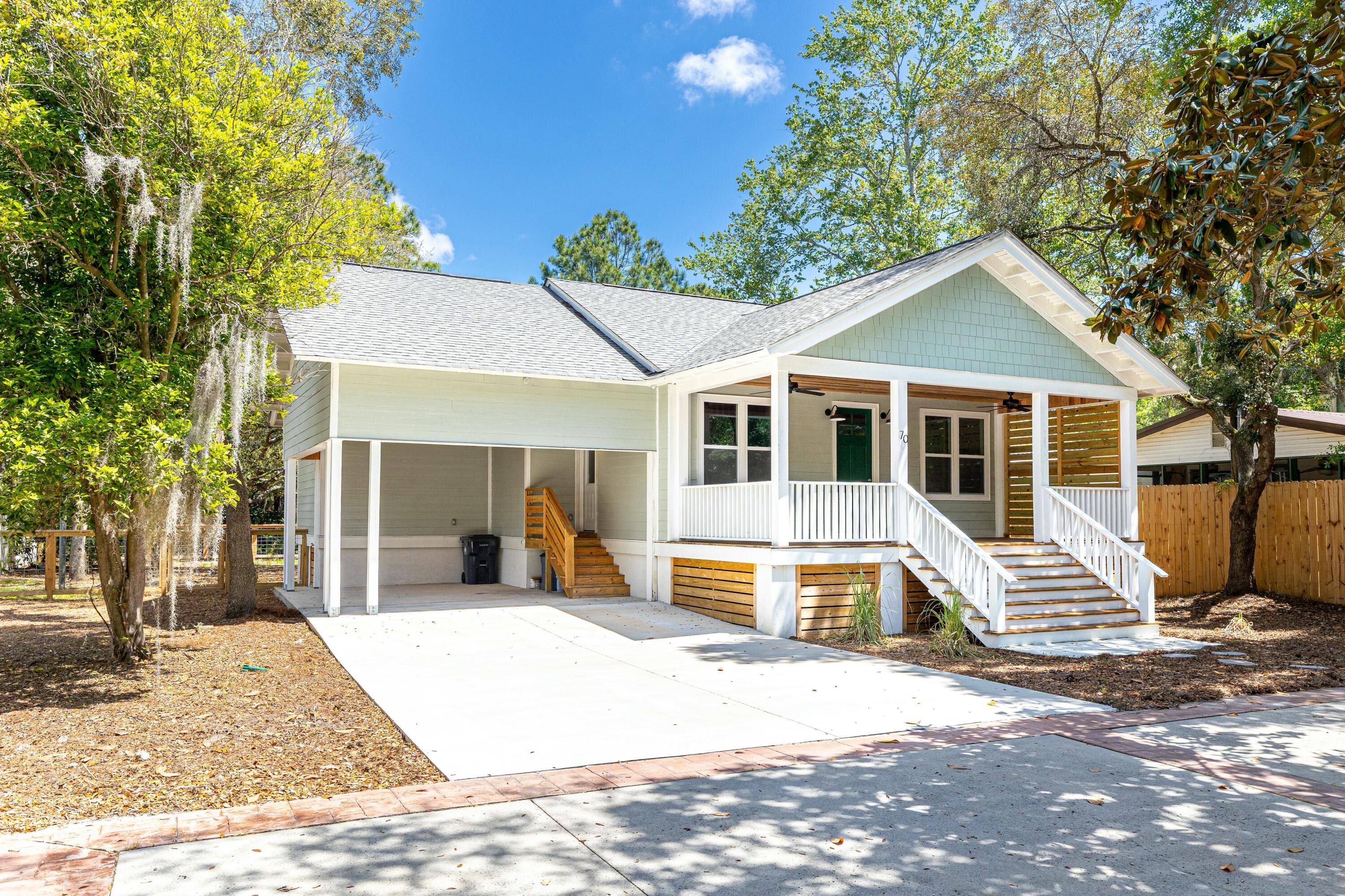 Image 1: Front of Home
