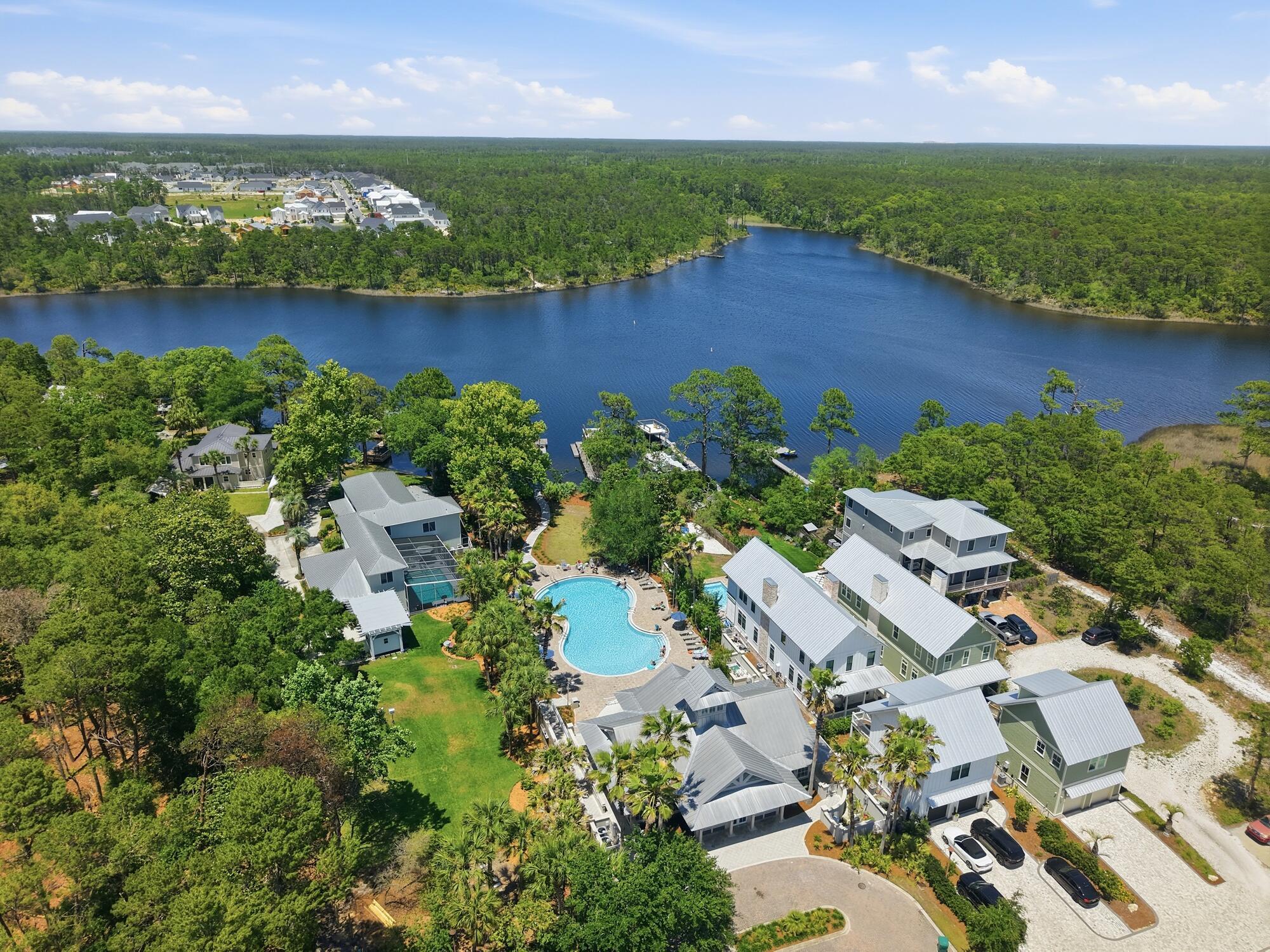 Image 4: Incredible Amenities